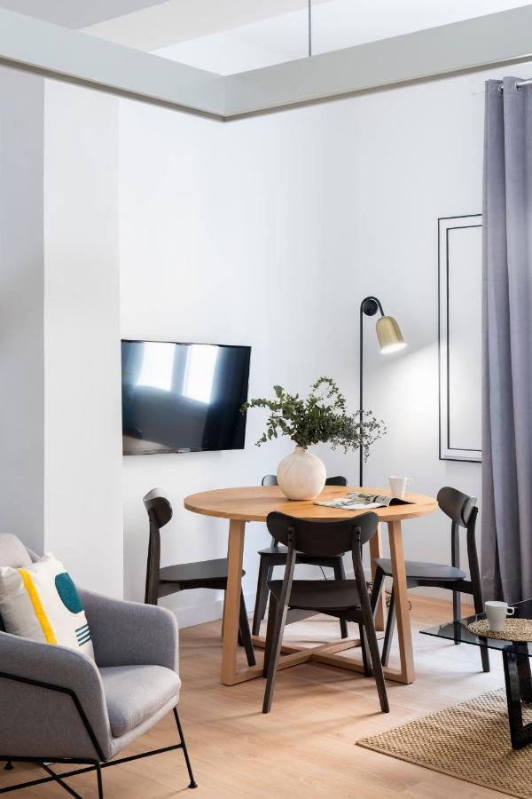Apartment Maestranza - Santas Patronas By Magno Sevilla