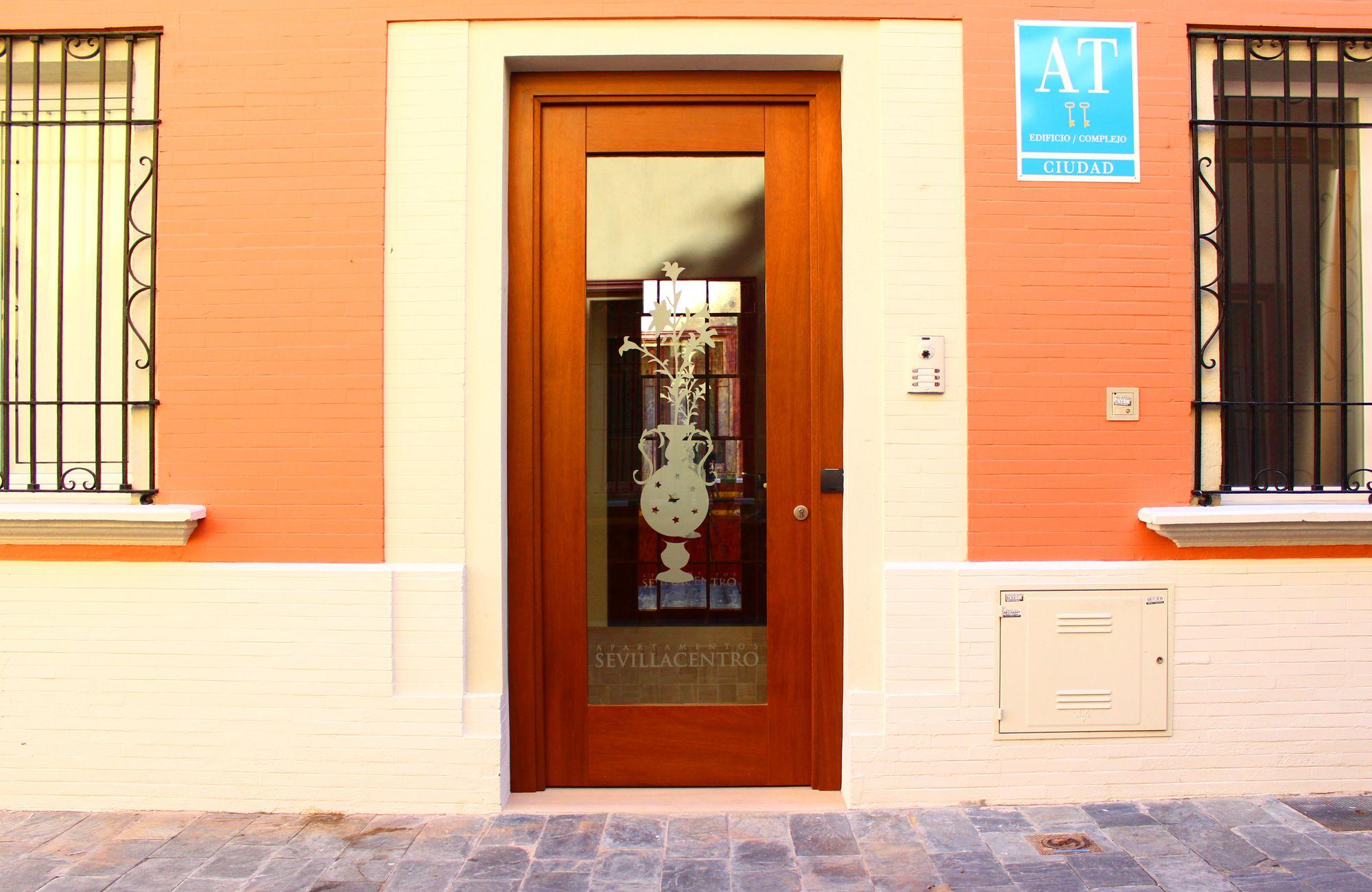 Apartment Maestranza - Santas Patronas By Magno Sevilla